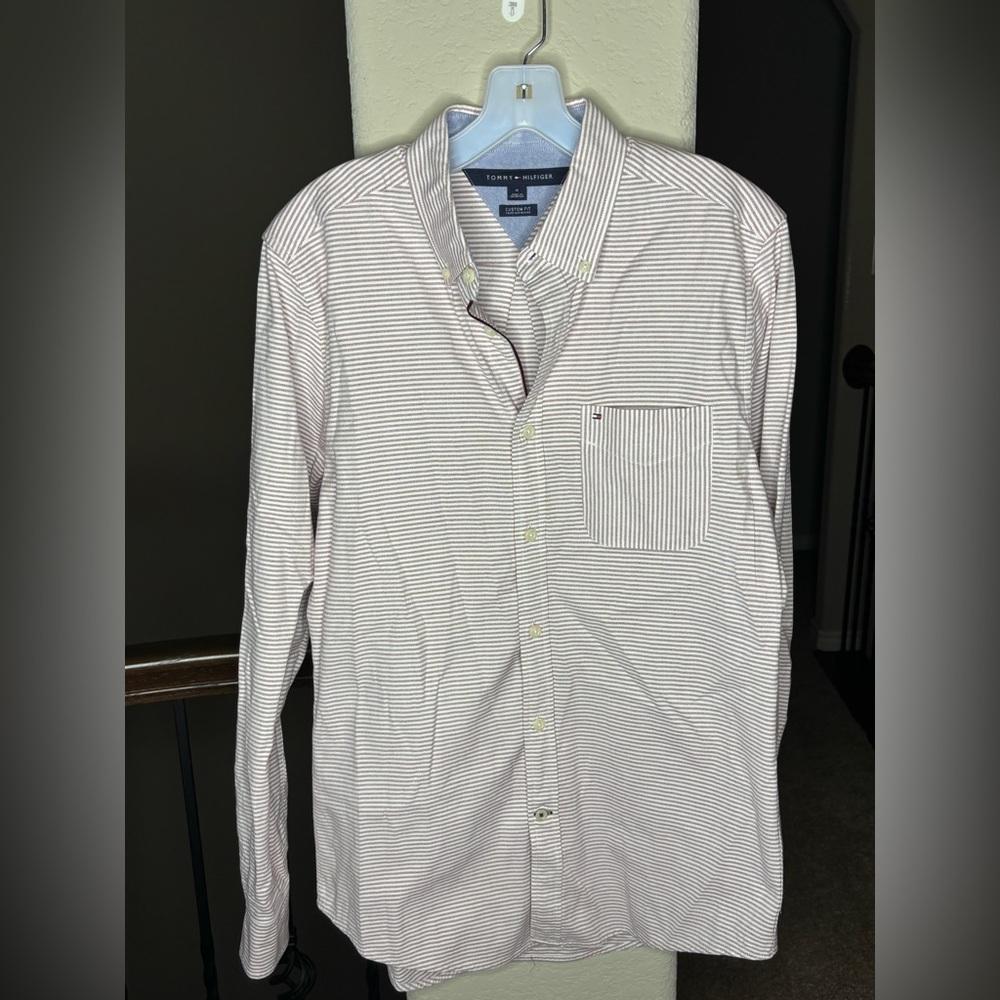 Tommy Hilfiger 100% Cotton Striped Button Down Shirt Preppy Formal Office Work